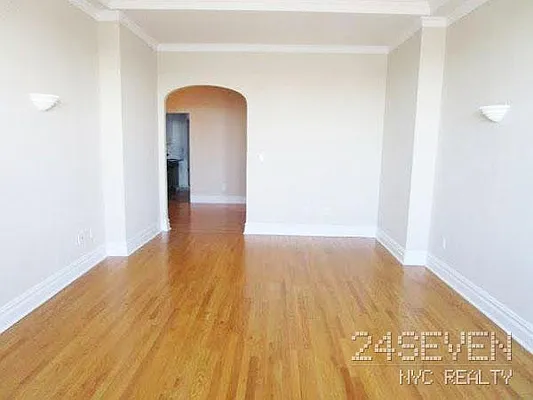 Rented by 24 7 NYC Realty Inc. | media 44