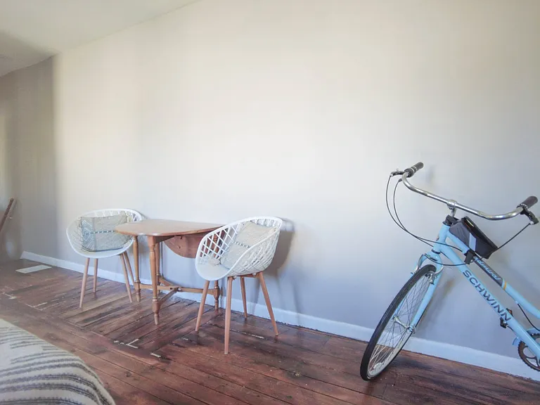 2226 E Cumberland St #2 — Photo 5