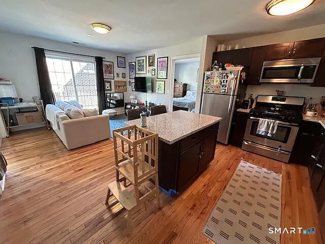 965 Hope St #303 — Photo 8