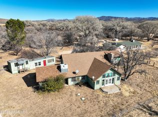 13365 W Cottonwood Ln, Skull Valley, AZ 86338