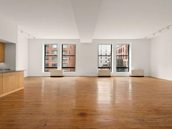 65 W 13th St APT 5E, New York, NY 10011