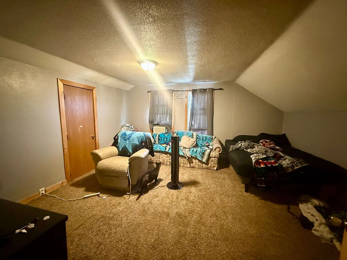 615 Elm St — Photo 3