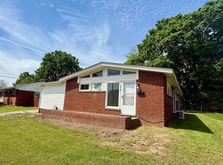 506 Cameron Rd, Graham, NC 27253