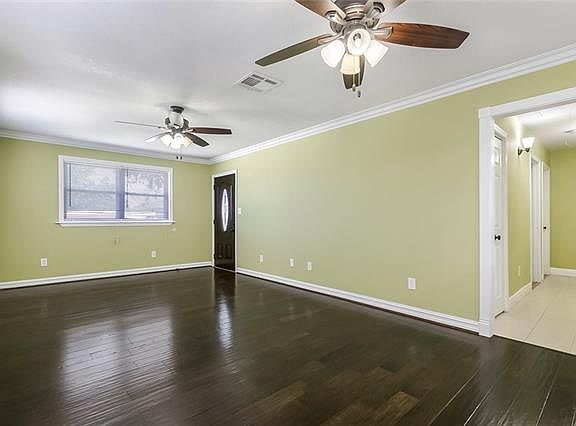 2nd image of 3505 Plaza Dr
