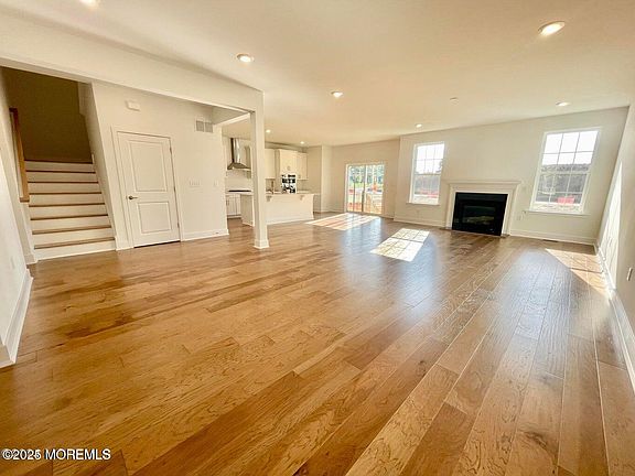 3rd image of 108 Woolley Ct