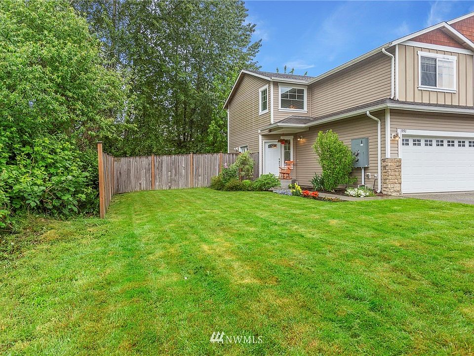 1st image of 1991 125th Avenue NE #1