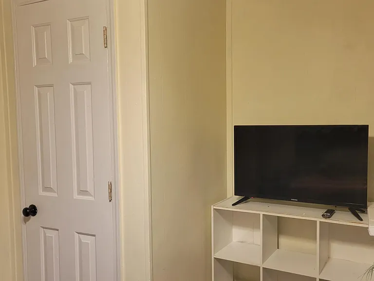 3251 Highpoint Dr — Photo 7