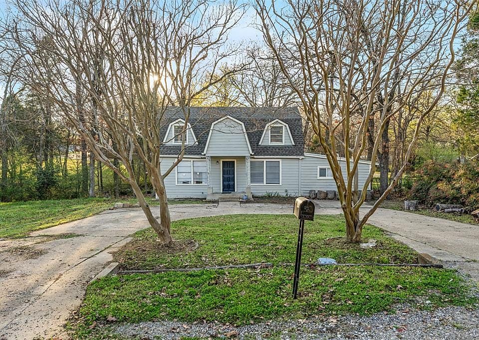 1st image of 109 Mamie Dr