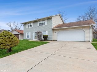 863 Purdue Ln, Matteson, IL 60443