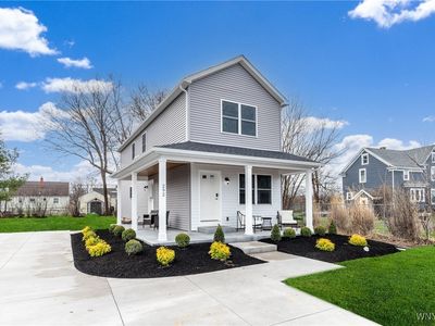 292 Oakridge Ave, Tonawanda Town, NY, 14217