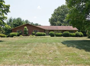 1271 Pickwick Ln, Salem, VA 24153