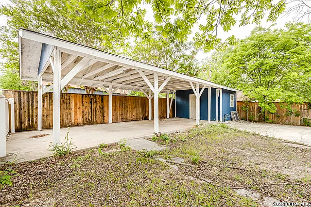 1002 Fulton Ave — Photo 26