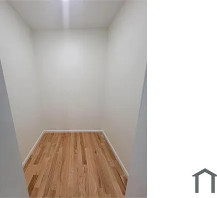720 E 217th St #2 — Photo 19