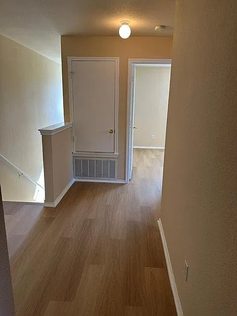 3 bed, 2.5 bath, 1470 sqft, $1,750 — Photo 4