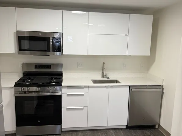 19 Darling St #5, Roxbury Crossing, MA 02120