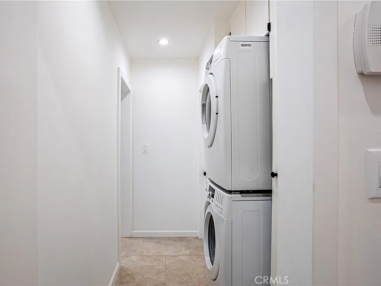 7965 Quimby Ave — Photo 12