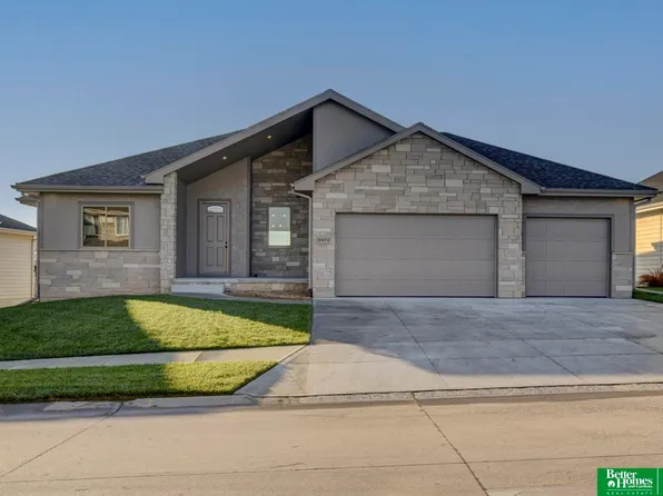 6972 N 172nd St, Bennington, NE 68007