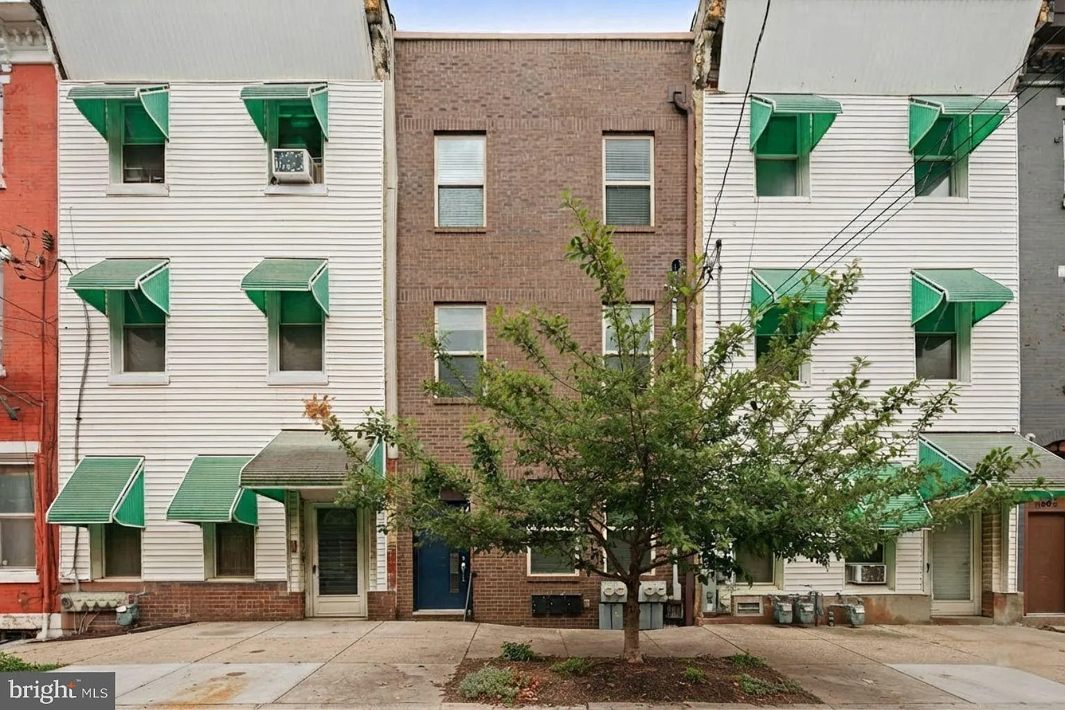 2 bed, 1.0 bath, 1008 sqft, $1,950 — Photo 1