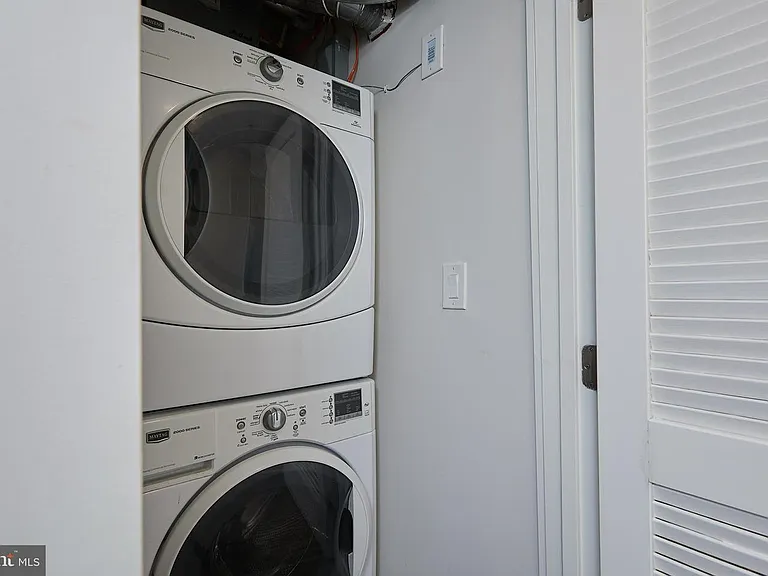 34 Channing St NW — Photo 12