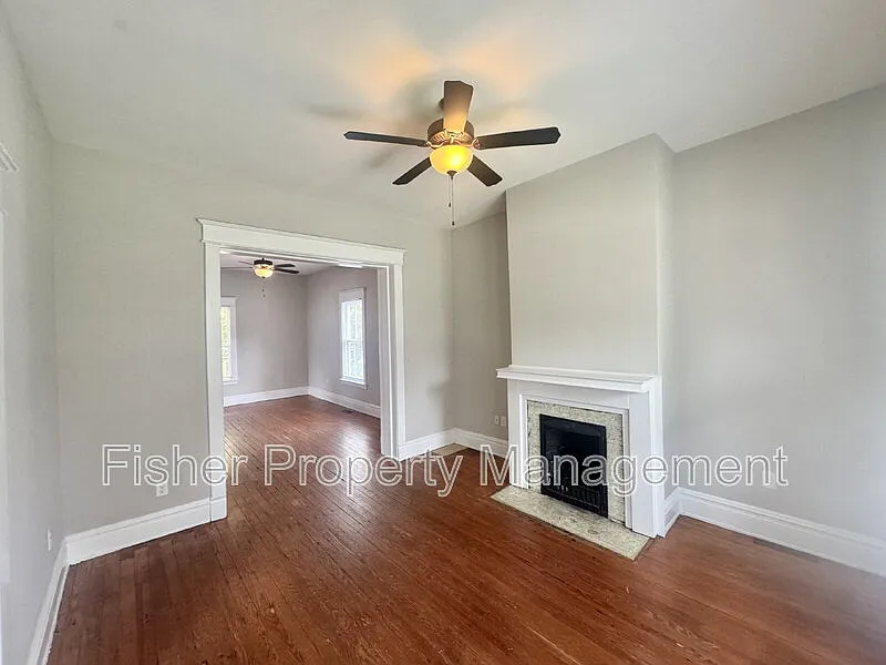 3 bed, 2.5 bath, 1700 sqft, $2,195 — Photo 4