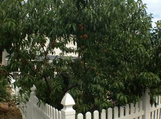 269 Homecroft Rd, Syracuse, NY 13206