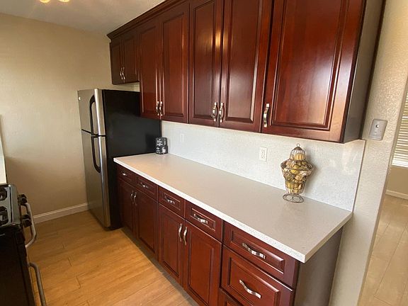5th image of 1528 Alum Rock Ave #A