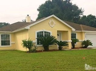 724 Chestnut Oak Dr N, Jacksonville, FL 32218