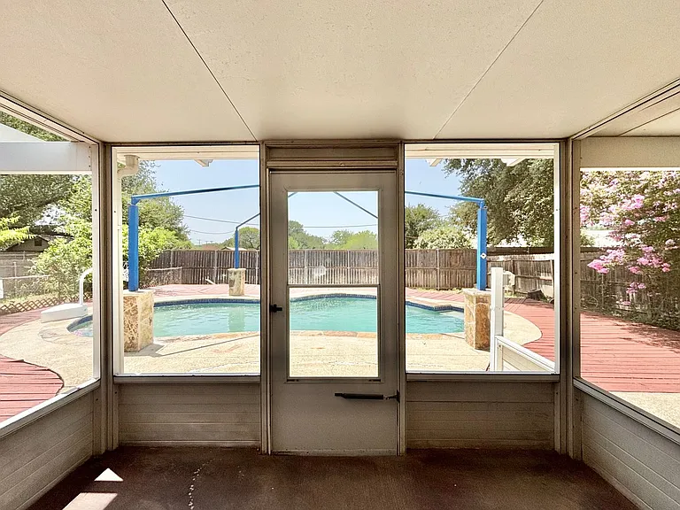 7015 Forest Pne — Photo 17