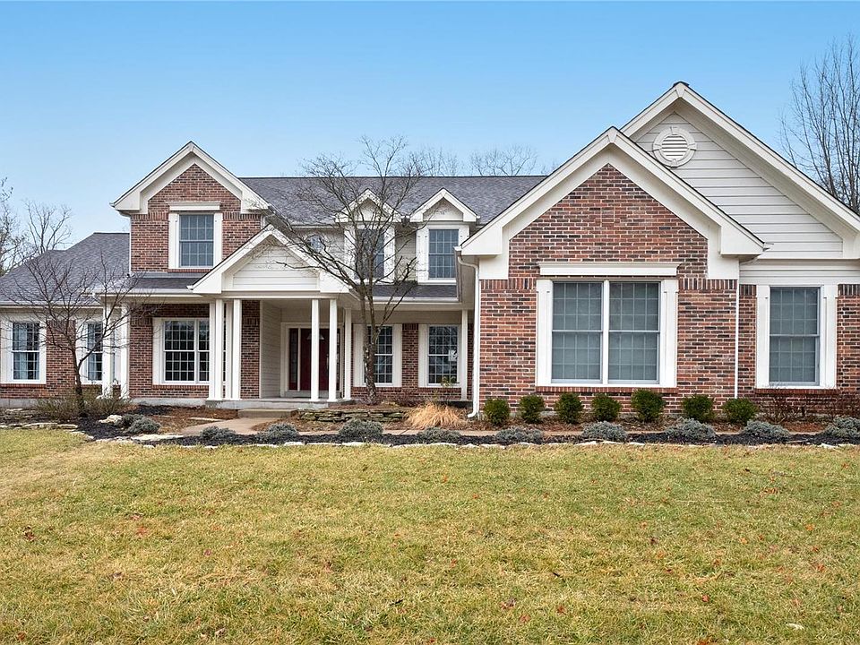 2nd image of 1541 Highland Valley Cir