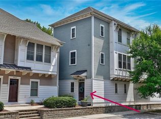 9416 26th Bay St, Norfolk, VA 23518