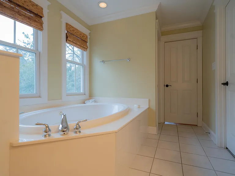 1454 Appling Dr — Photo 39