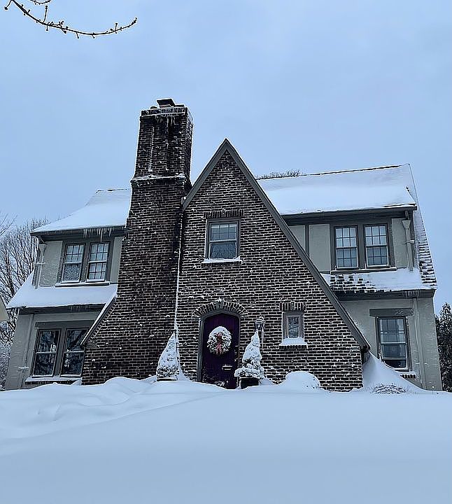 1st image of 388 N Fullerton Ave