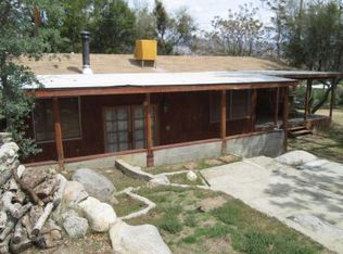 300 Live Oak Dr, Wofford Heights, CA 93285