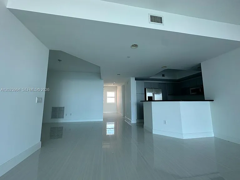2650 Lake Shore Dr #1001 — Photo 21