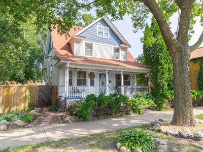 929 Selby Ave, Saint Paul, MN, 55104