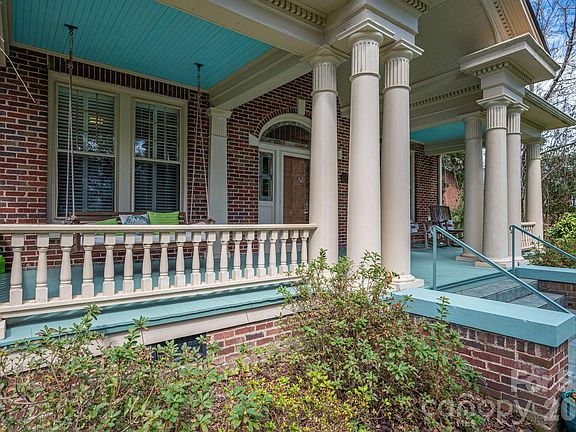 4th image of 825 Hawthorne Rd