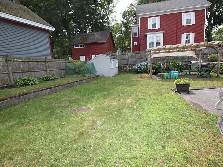 165 Lynn Fells Pkwy — Photo 42