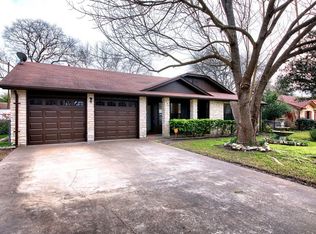 305 Velma Dr, Taylor, TX 76574