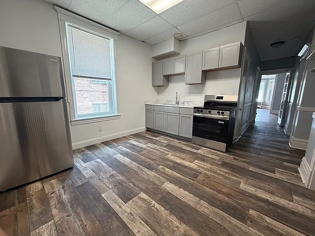 7817 S South Shore Dr #2 — Photo 19