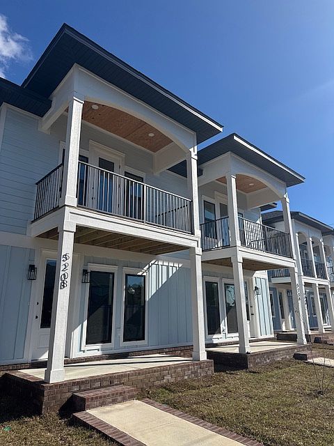 1st image of 520 N Devilliers St #2