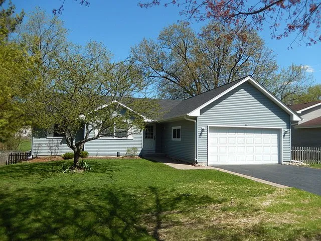 427 Gerry St photo 1