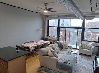 221 E Cullerton St APT 410, Chicago, IL 60616