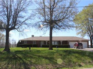 3855 NW Martin Rd, Smithville, MO 64089