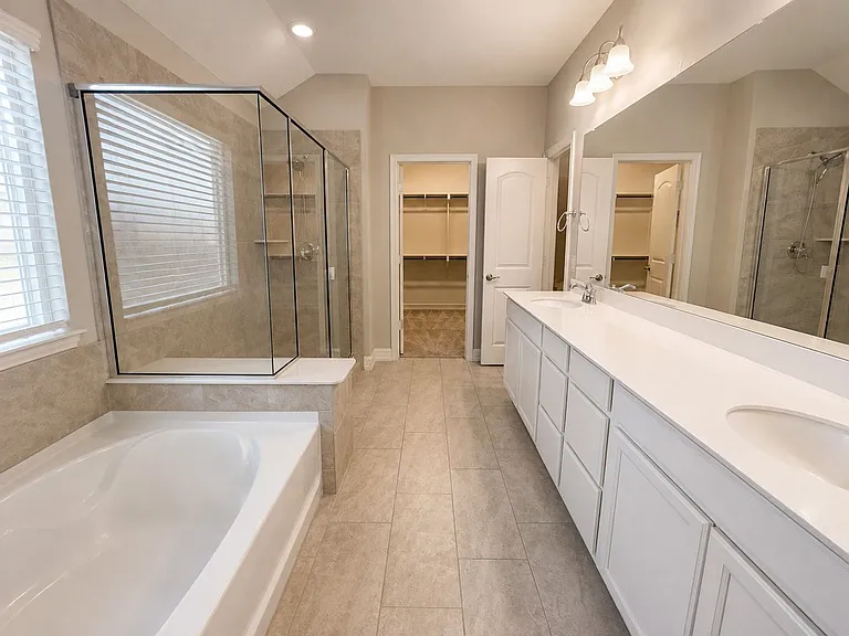 2816 Redbud Ln — Photo 27