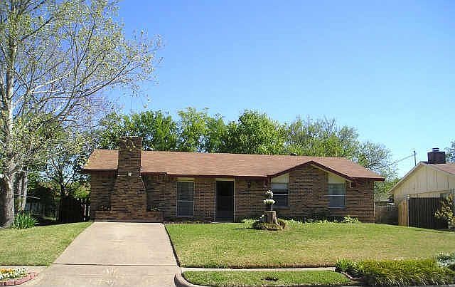 1st image of 135 Sheffield Dr