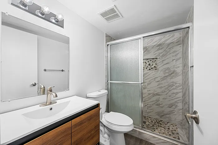3135 E Fairmount Ave #3135 — Photo 17