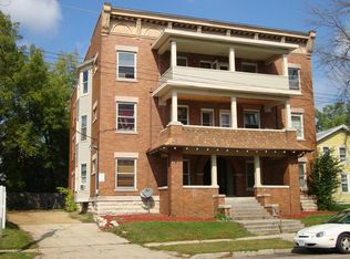 607-609 E. Milwaukee Street, Janesville, WI 53548
