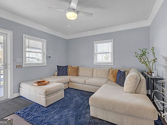 5th image of 1146 Sims St SW