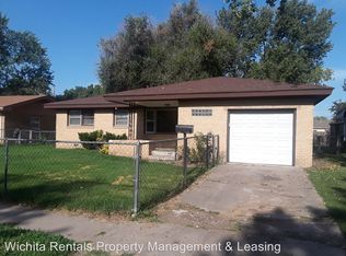 3221 S Oak St, Wichita, KS 67217
