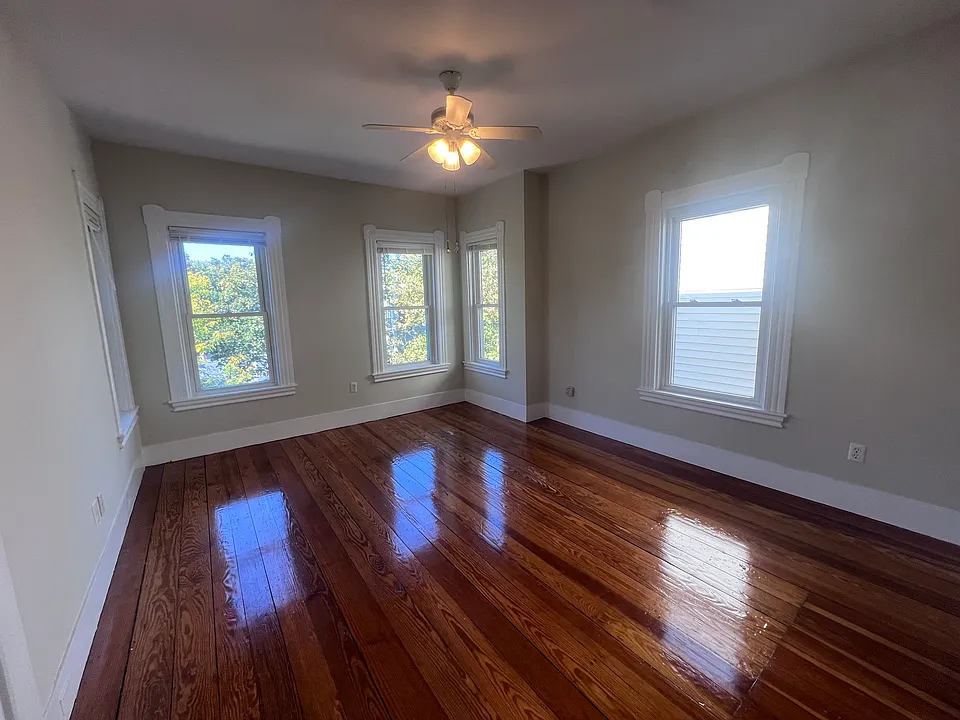 56 Brookside Ave #3